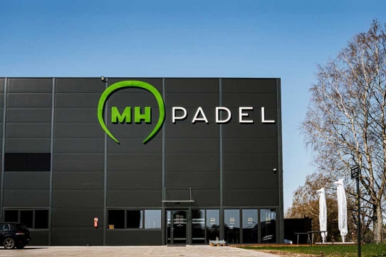 MH PADEL logo izgatavošana tenisa klubam
