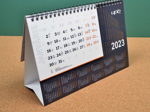Mazais galda kalendārs